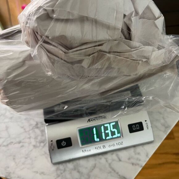 Bon Ton Jade Porcelain MARY AND JOSEPH - Picture 12 of 13